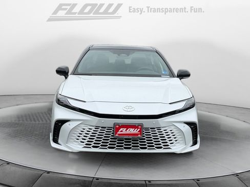 Used 2026 Toyota Camry XSE w/ Premium Plus Package FWD image 3