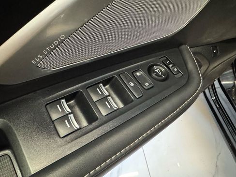 Used 2023 Acura RDX AWD w/ Technology Package image 11