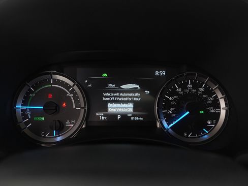 Used 2025 Toyota Highlander XLE image 32