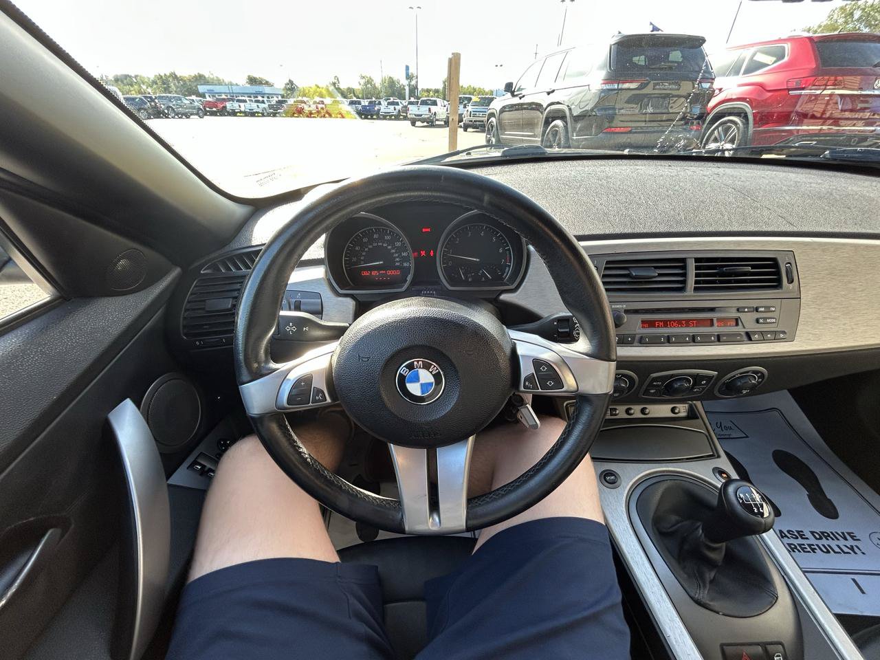 Used 2004 BMW Z4 2.5i RWD image 22