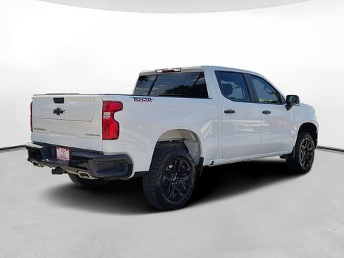 Used 2024 Chevrolet Silverado 1500 Custom Trail Boss AWD/4WD image 5
