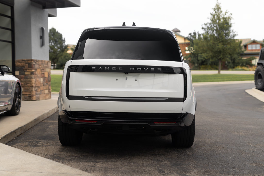 Used 2024 Land Rover Range Rover Autobiography AWD/4WD image 13