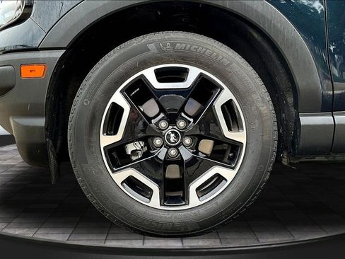 Used 2023 Ford Bronco Sport Outer Banks w/ Tech Package AWD/4WD image 33