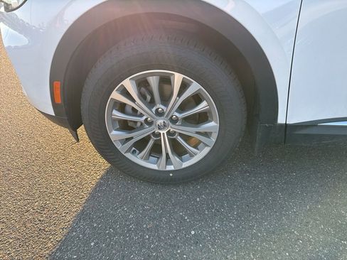 Used 2022 Buick Envision Preferred FWD image 5
