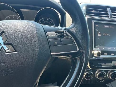 Used 2021 Mitsubishi Outlander Sport SE FWD image 36