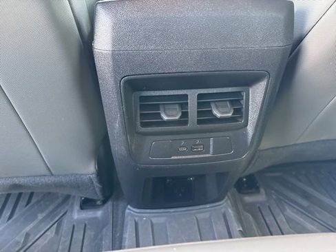 Certified 2024 Chevrolet Colorado ZR2 w/ Technology Package AWD/4WD image 16