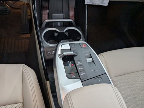 Used 2025 BMW X1 xDrive28i w/ Convenience Package AWD/4WD image 23