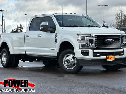 Used 2022 Ford F350 Platinum image 1
