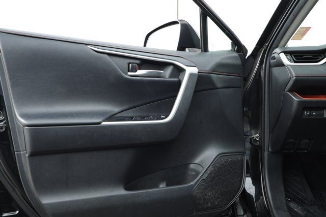 Used 2021 Toyota RAV4 Adventure AWD/4WD image 21