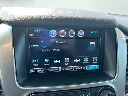 Used 2018 Chevrolet Tahoe Premier RWD image 16