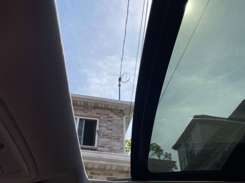 Used 2018 Ford Escape SEL image 11