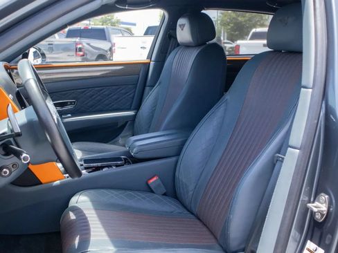 Used 2018 Bentley Flying Spur S V8 AWD/4WD image 38