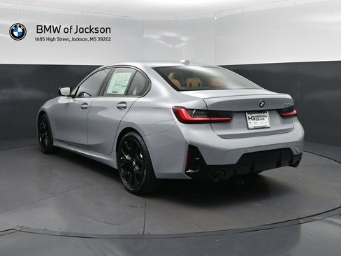 New 2026 BMW 330i Sedan w/ M Sport Package RWD image 5