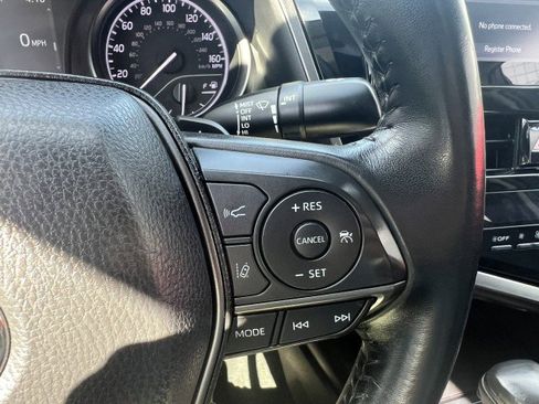 Used 2023 Toyota Camry SE image 26