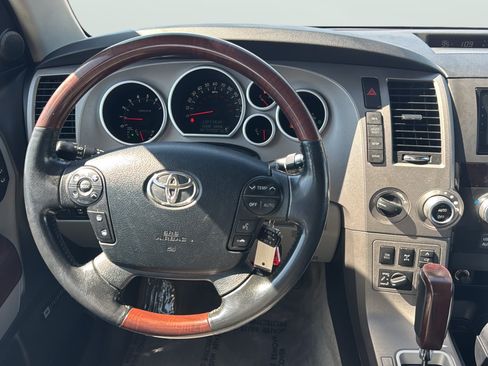 Used 2011 Toyota Sequoia Platinum AWD/4WD image 16
