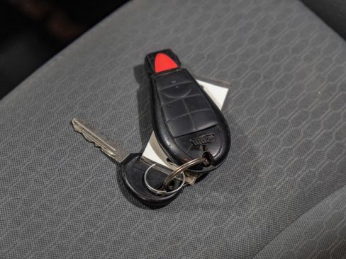 Used 2013 RAM 1500 Express RWD image 60
