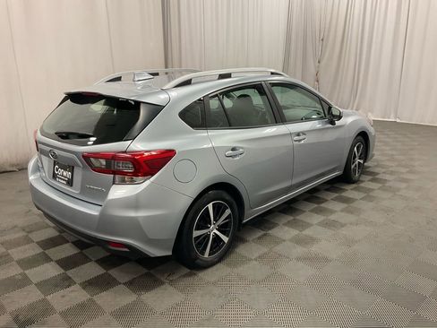 Used 2023 Subaru Impreza Premium image 3