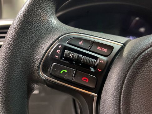 Used 2017 Kia Sportage LX FWD image 23