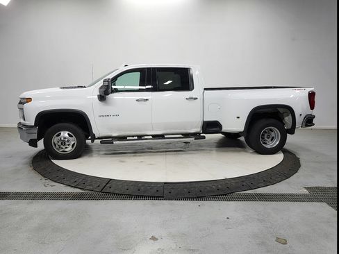 Used 2023 Chevrolet Silverado 3500 LTZ w/ LTZ Convenience Package AWD/4WD image 4