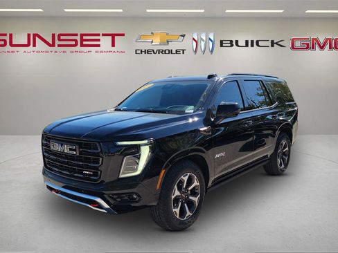 Certified 2025 GMC Yukon AT4 Ultimate AWD/4WD image 8