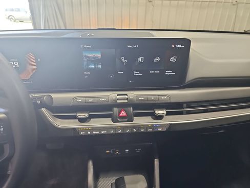 Used 2025 Kia K4 FWD image 19