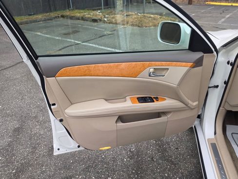 Used 2006 Toyota Avalon XLS FWD image 44