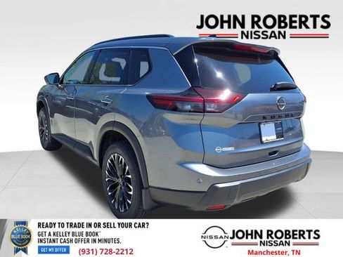 New 2026 Nissan Rogue SV FWD image 15