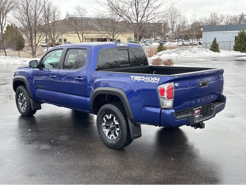 Used 2023 Toyota Tacoma TRD Off-Road image 18