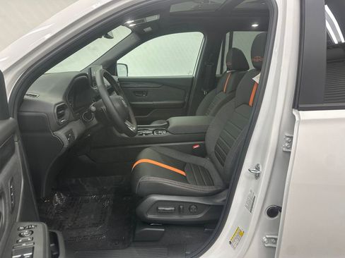 New 2026 Honda Passport TrailSport image 9