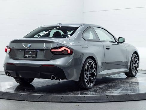 Certified 2025 BMW 230i xDrive Coupe w/ Premium Package image 10