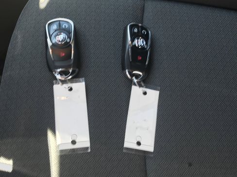 Used 2023 Buick Encore GX Select w/ Safety Package II AWD/4WD image 25