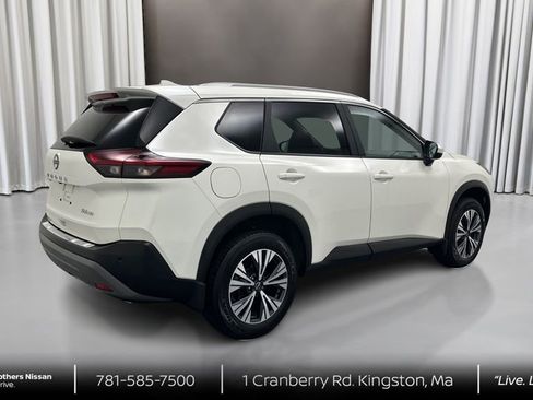 Certified 2023 Nissan Rogue SV w/ SV Premium B Package image 5