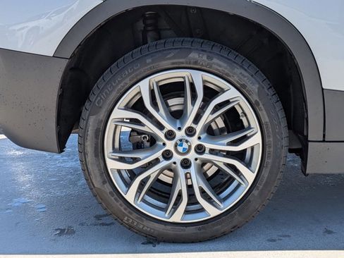 Used 2022 BMW X2 xDrive28i w/ Convenience Package AWD/4WD image 24