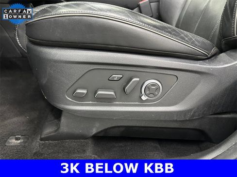 Used 2023 Hyundai Palisade Calligraphy image 10