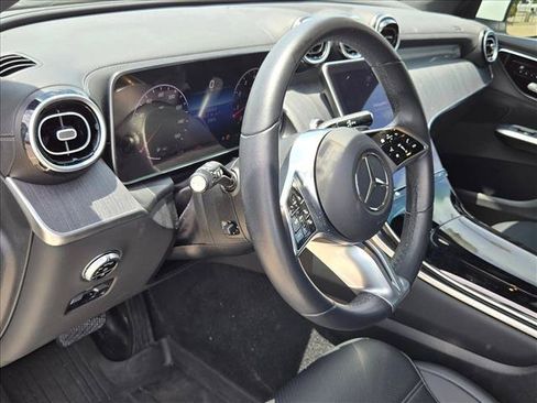 Used 2024 Mercedes-Benz GLC 300 image 8