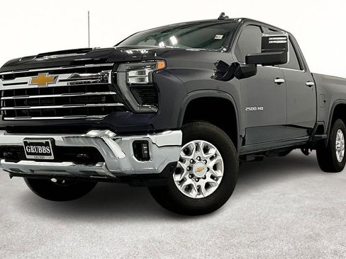 Certified 2024 Chevrolet Silverado 2500 LTZ image 14