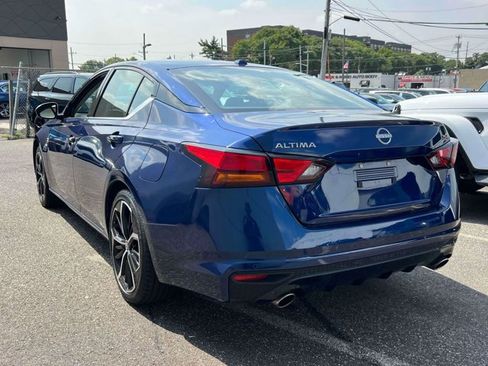 Used 2024 Nissan Altima 2.5 SR FWD image 6
