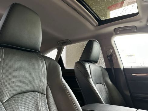 Used 2019 Lexus RX 350L w/ Premium Package image 19