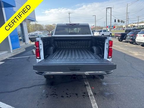 Used 2026 Chevrolet Silverado 2500 LTZ w/ LTZ Premium Package AWD/4WD image 8