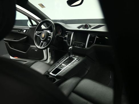 Used 2017 Porsche Macan S AWD/4WD image 66