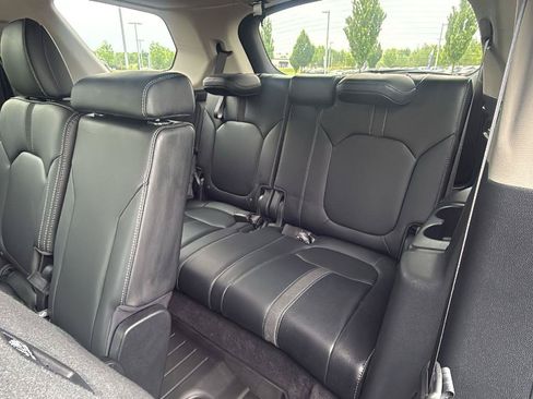 Used 2025 Honda Pilot EX-L image 24