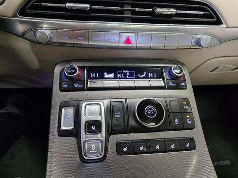 Used 2020 Hyundai Palisade Limited FWD image 26