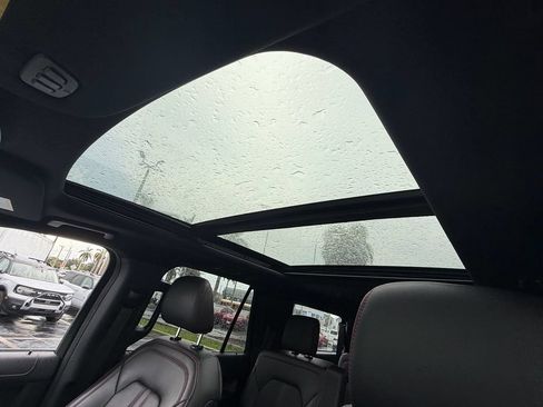 Used 2023 Ford Expedition Max Limited RWD image 21