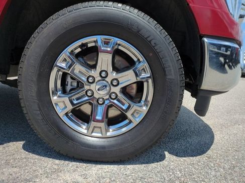 Used 2022 Ford F150 XLT w/ Equipment Group 302A High AWD/4WD image 11