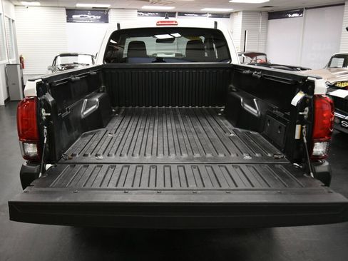 Certified 2021 Toyota Tacoma SR image 20