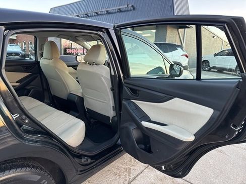 Used 2019 Subaru Impreza 2.0i w/ Eyesight image 43