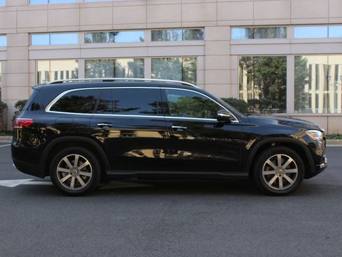 Used 2022 Mercedes-Benz GLS 450 4MATIC image 6