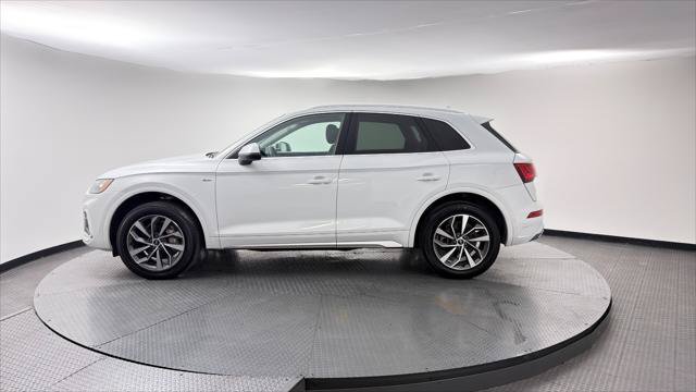 Used 2023 Audi Q5 2.0T Premium Plus w/ Premium Plus Package AWD/4WD image 3