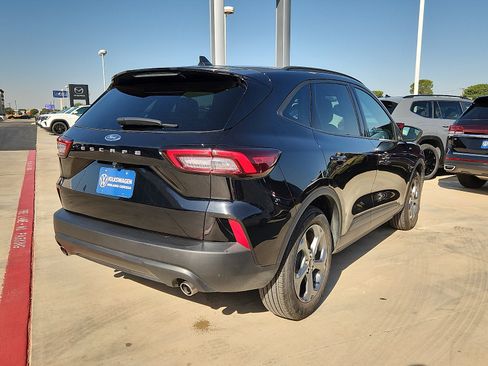 Used 2025 Ford Escape ST-Line FWD image 5