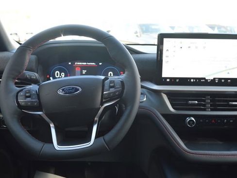New 2026 Ford Explorer ST-Line AWD/4WD image 27